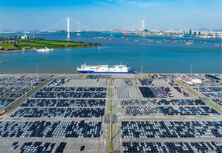 Chinese Cars ready for exporting