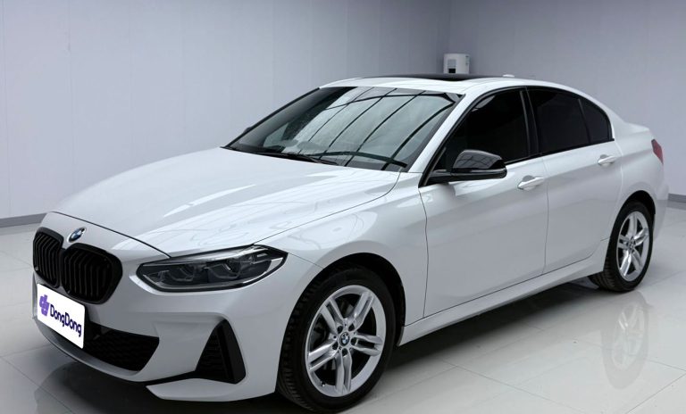 BMW 1 Series 2022 120i M Sport Night Edition
