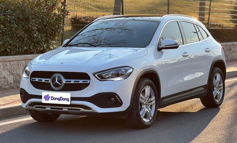 Mercedes-Benz GLA 180 2022