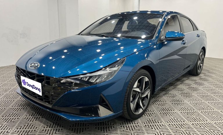 Hyundai Elantra 2021 240TGDi DCT LUX Premium Edition