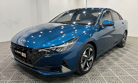 Hyundai Elantra 2021 240TGDi DCT LUX Premium Edition