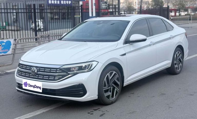 Volkswagen Sagitar 2023 300TSI DSG Beyond Edition