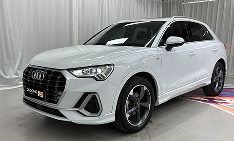Audi Q3 2022 35 TFSI Fashion Dynamic Edition