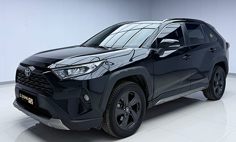 Toyota RAV4 2022 2.0L CVT AWD Fashion Plus Edition