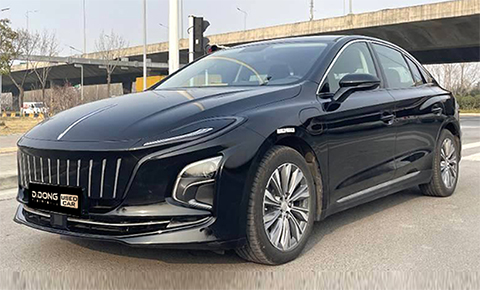 Hongqi E-QM5 2024 500 km Mobility Edition