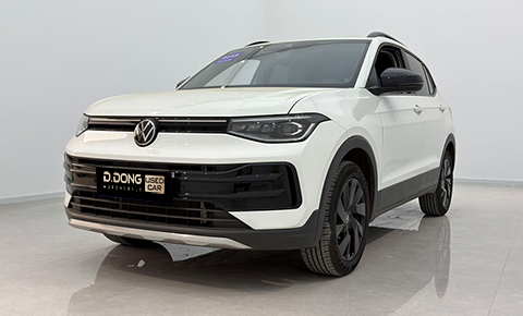 Volkswagen Tharu 2025 XR 1.5L Sharp Edition