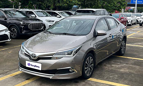 Toyota Corolla 2017 Hybrid 1.8H E-CVT Leading Edition