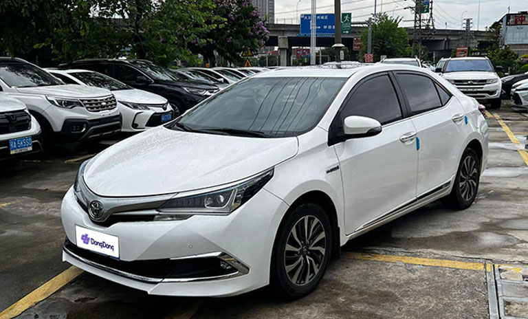 Toyota Corolla 2017 Hybrid 1.8L E-CVT Elite Edition