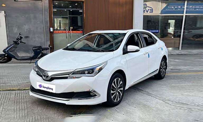 Toyota Corolla 2017 Hybrid 1.8L E-CVT Elite Edition